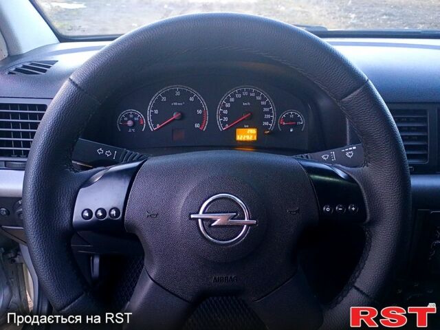 Сірий Опель Вектра, об'ємом двигуна 2 л та пробігом 322 тис. км за 5100 $, фото 7 на Automoto.ua