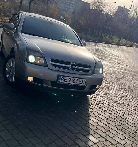 Сірий Опель Вектра, об'ємом двигуна 2.2 л та пробігом 264 тис. км за 4300 $, фото 1 на Automoto.ua