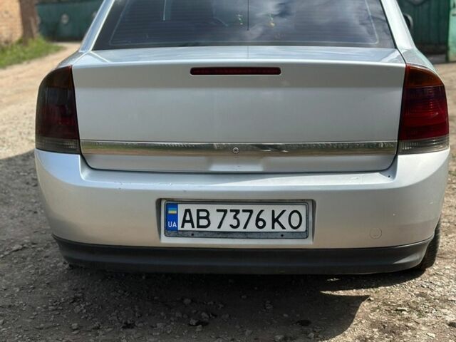 Сірий Опель Вектра, об'ємом двигуна 2.22 л та пробігом 307 тис. км за 3450 $, фото 13 на Automoto.ua