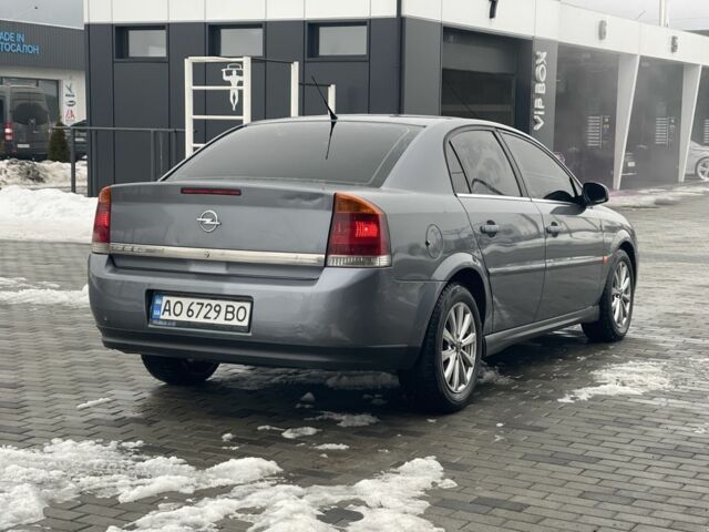Серый Опель Вектра, объемом двигателя 2.2 л и пробегом 288 тыс. км за 3200 $, фото 3 на Automoto.ua