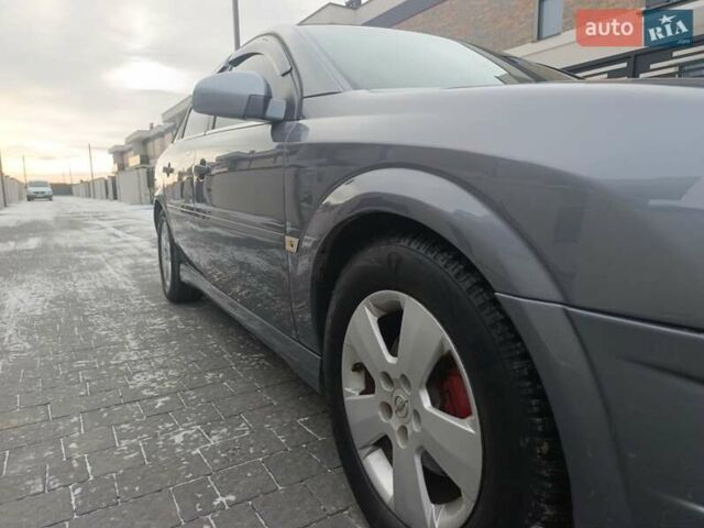 Сірий Опель Вектра, об'ємом двигуна 2.2 л та пробігом 318 тис. км за 4200 $, фото 18 на Automoto.ua