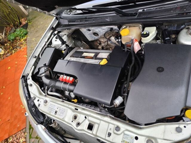 Сірий Опель Вектра, об'ємом двигуна 2.2 л та пробігом 350 тис. км за 3455 $, фото 7 на Automoto.ua