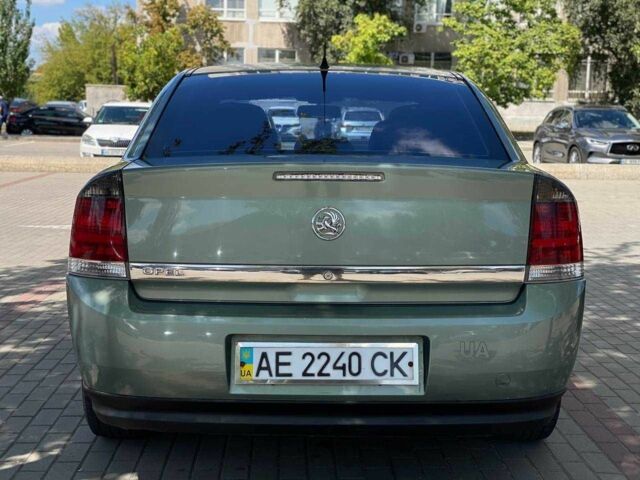 Сірий Опель Вектра, об'ємом двигуна 2.2 л та пробігом 191 тис. км за 4900 $, фото 8 на Automoto.ua