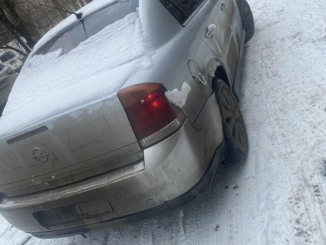 Серый Опель Вектра, объемом двигателя 2.2 л и пробегом 342 тыс. км за 2199 $, фото 3 на Automoto.ua