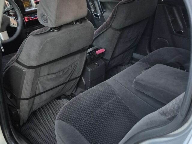 Опель Вектра 2002 в Львове на Automoto.ua Серый Опель Вектра, объемом двигателя 2.2 л и пробегом 455 тыс. км за 3900 $, фото 7 на Automoto.ua