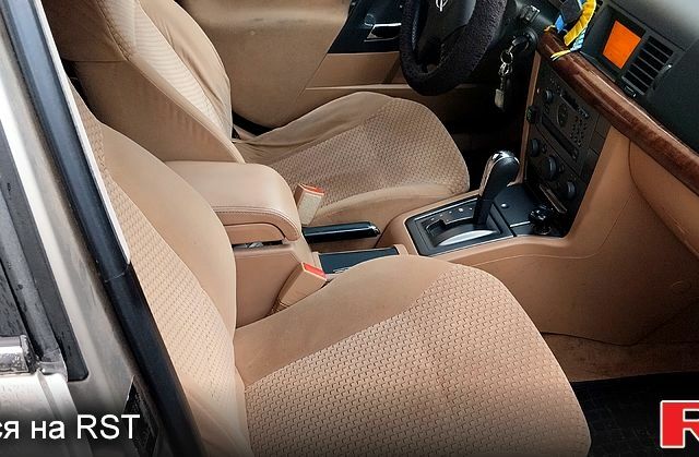 Сірий Опель Вектра, об'ємом двигуна 2.2 л та пробігом 270 тис. км за 3700 $, фото 4 на Automoto.ua