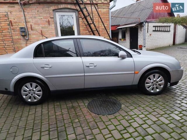 Сірий Опель Вектра, об'ємом двигуна 2.2 л та пробігом 380 тис. км за 3455 $, фото 8 на Automoto.ua