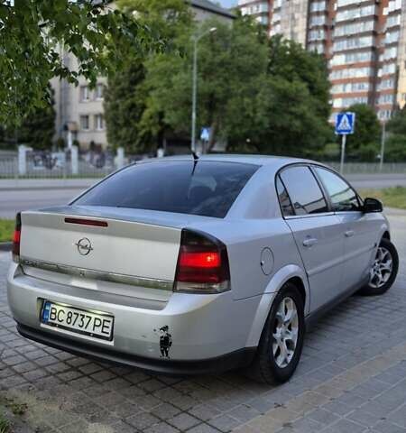 Серый Опель Вектра, объемом двигателя 2.17 л и пробегом 460 тыс. км за 3800 $, фото 13 на Automoto.ua
