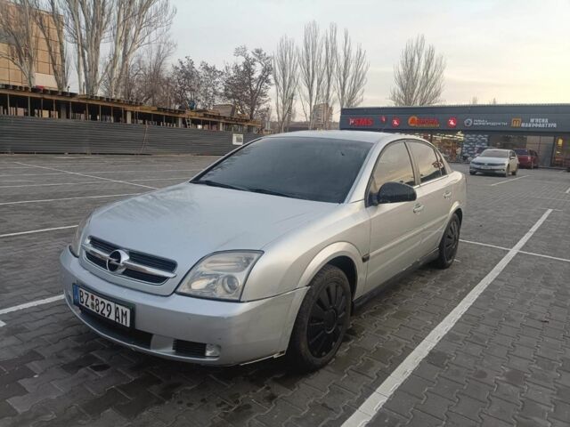 Сірий Опель Вектра, об'ємом двигуна 2.2 л та пробігом 200 тис. км за 1450 $, фото 1 на Automoto.ua