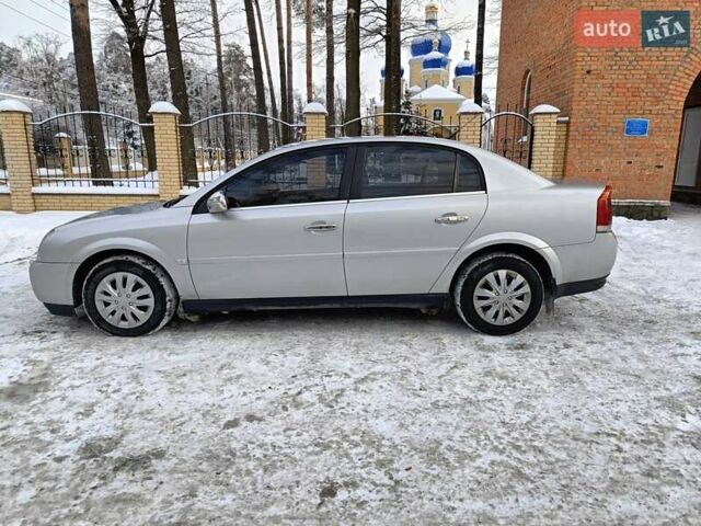 Серый Опель Вектра, объемом двигателя 2.17 л и пробегом 290 тыс. км за 2850 $, фото 4 на Automoto.ua