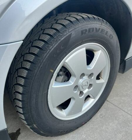 Серый Опель Вектра, объемом двигателя 2.17 л и пробегом 378 тыс. км за 4500 $, фото 7 на Automoto.ua