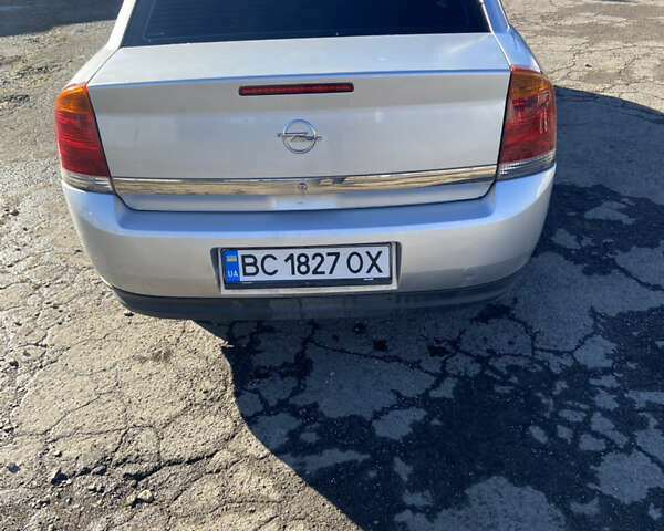 Серый Опель Вектра, объемом двигателя 1.8 л и пробегом 350 тыс. км за 3150 $, фото 8 на Automoto.ua
