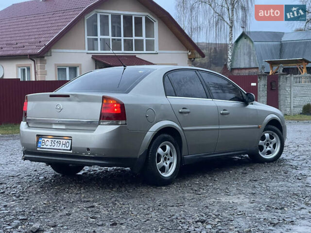 Сірий Опель Вектра, об'ємом двигуна 2 л та пробігом 330 тис. км за 2999 $, фото 8 на Automoto.ua
