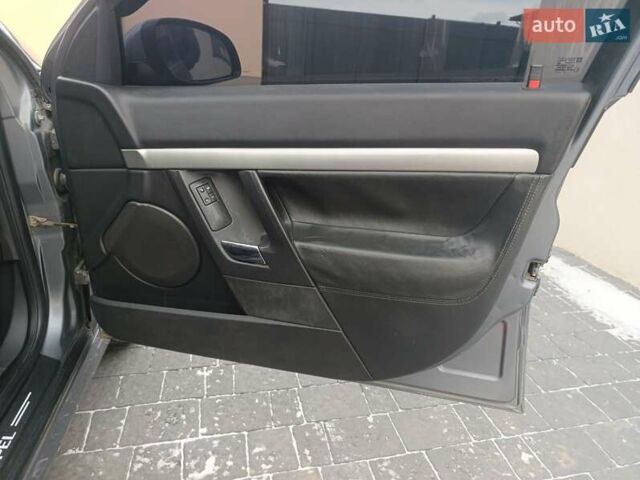 Сірий Опель Вектра, об'ємом двигуна 2.2 л та пробігом 318 тис. км за 4200 $, фото 43 на Automoto.ua