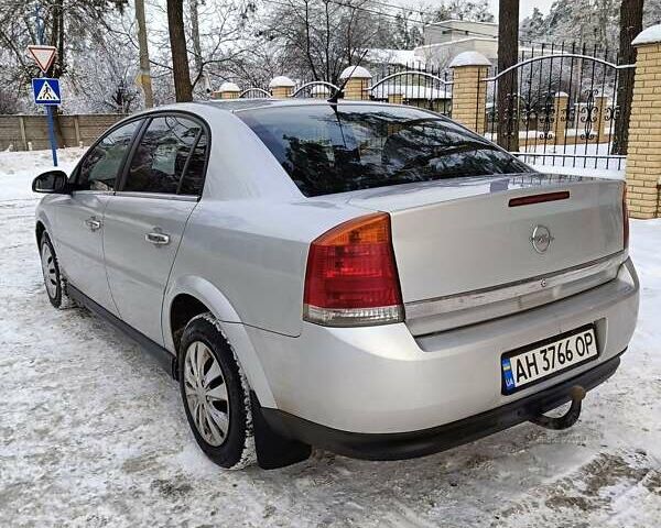 Серый Опель Вектра, объемом двигателя 2.17 л и пробегом 290 тыс. км за 2850 $, фото 5 на Automoto.ua