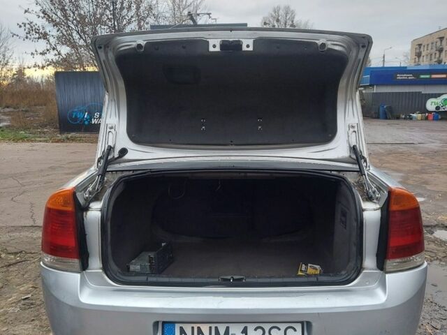 Серый Опель Вектра, объемом двигателя 0 л и пробегом 342 тыс. км за 2000 $, фото 5 на Automoto.ua