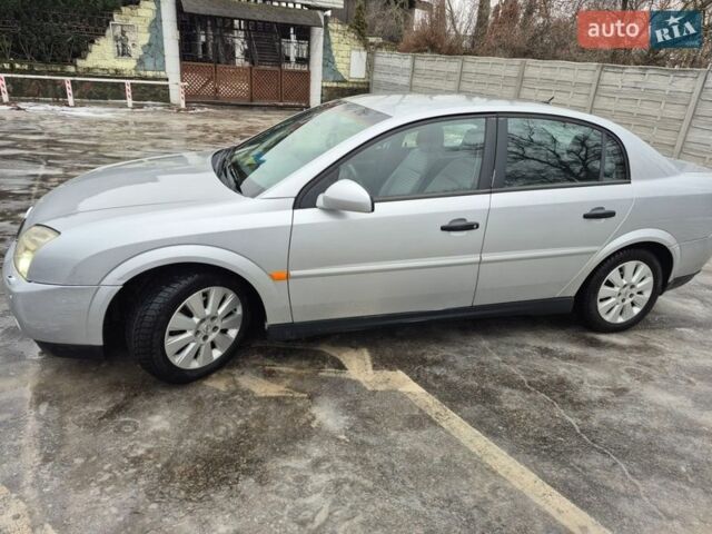 Сірий Опель Вектра, об'ємом двигуна 1.8 л та пробігом 221 тис. км за 4500 $, фото 4 на Automoto.ua