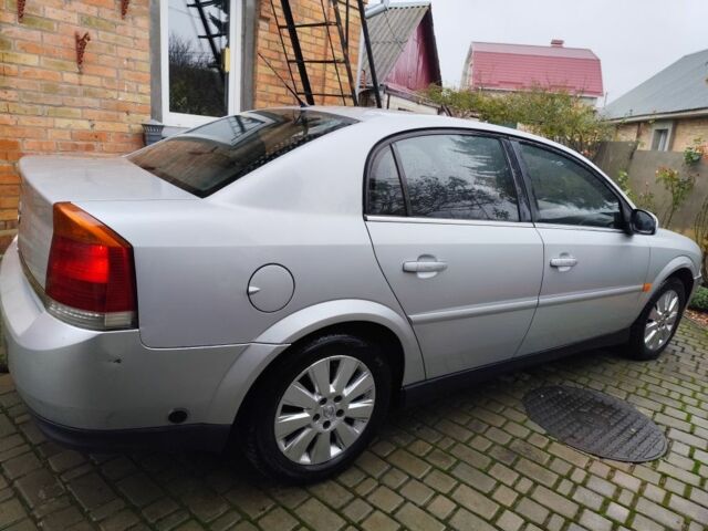 Сірий Опель Вектра, об'ємом двигуна 2.2 л та пробігом 350 тис. км за 3455 $, фото 2 на Automoto.ua