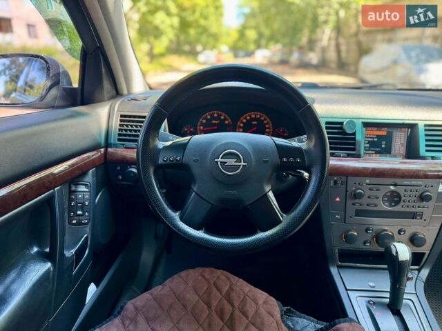 Сірий Опель Вектра, об'ємом двигуна 2.2 л та пробігом 272 тис. км за 2999 $, фото 9 на Automoto.ua
