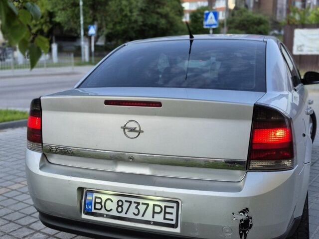 Опель Вектра 2002 в Львове на Automoto.ua Серый Опель Вектра, объемом двигателя 2.2 л и пробегом 455 тыс. км за 3900 $, фото 5 на Automoto.ua