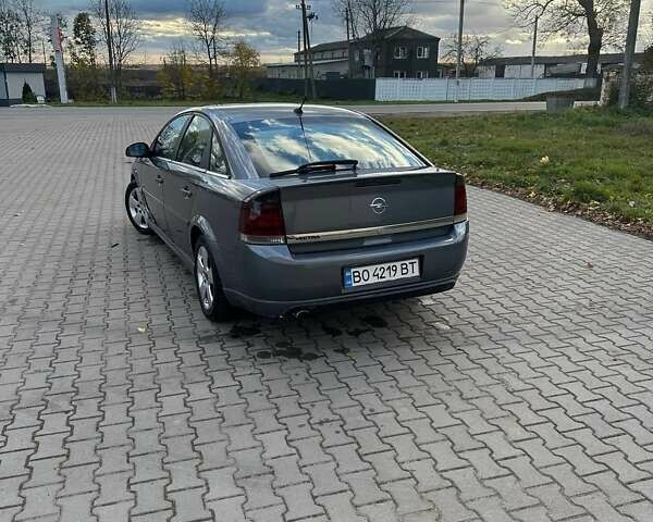 Серый Опель Вектра, объемом двигателя 2.17 л и пробегом 320 тыс. км за 3999 $, фото 6 на Automoto.ua