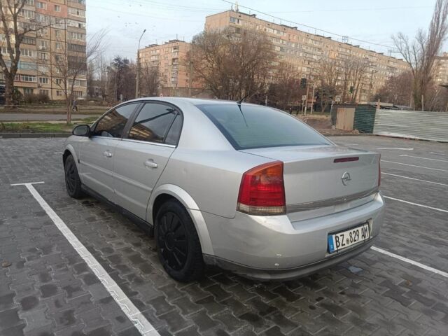 Сірий Опель Вектра, об'ємом двигуна 2.2 л та пробігом 200 тис. км за 1450 $, фото 3 на Automoto.ua