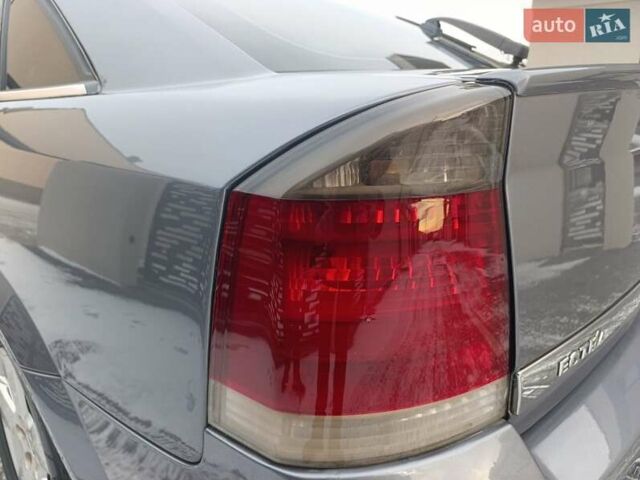 Сірий Опель Вектра, об'ємом двигуна 2.2 л та пробігом 318 тис. км за 4200 $, фото 13 на Automoto.ua