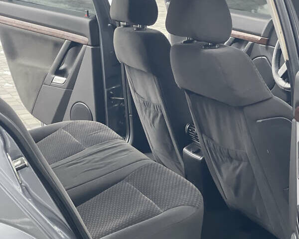 Серый Опель Вектра, объемом двигателя 2.2 л и пробегом 392 тыс. км за 3499 $, фото 8 на Automoto.ua