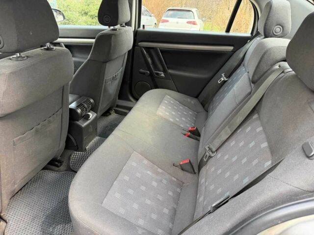 Серый Опель Вектра, объемом двигателя 1.8 л и пробегом 333 тыс. км за 3490 $, фото 17 на Automoto.ua