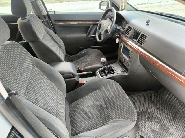 Сірий Опель Вектра, об'ємом двигуна 2.2 л та пробігом 290 тис. км за 2850 $, фото 11 на Automoto.ua