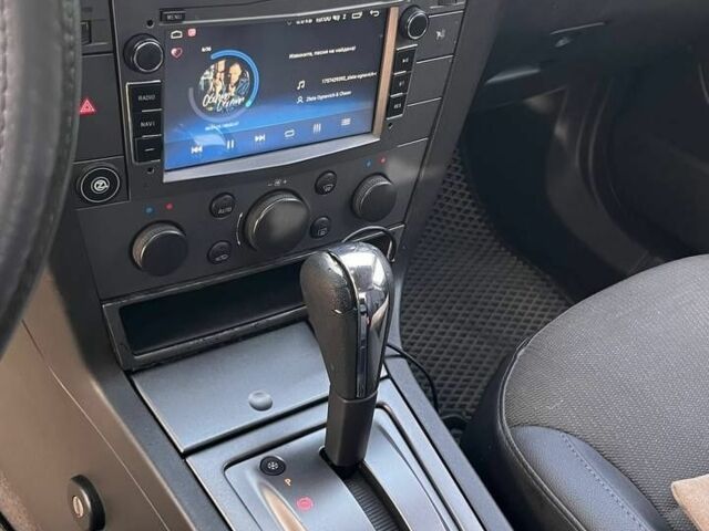 Серый Опель Вектра, объемом двигателя 2.2 л и пробегом 264 тыс. км за 4300 $, фото 8 на Automoto.ua