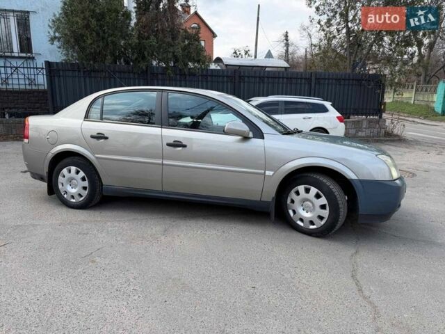 Серый Опель Вектра, объемом двигателя 1.8 л и пробегом 333 тыс. км за 3490 $, фото 3 на Automoto.ua