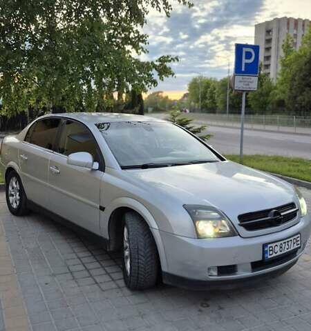 Серый Опель Вектра, объемом двигателя 2.17 л и пробегом 460 тыс. км за 3800 $, фото 4 на Automoto.ua