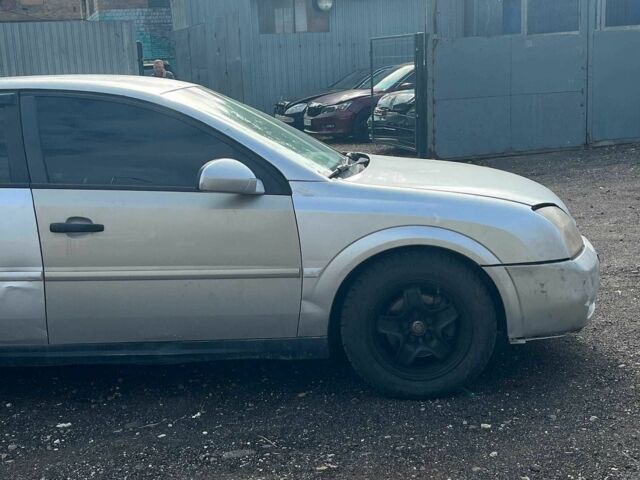 Опель Вектра 2002 в Киеве на Automoto.ua Серый Опель Вектра, объемом двигателя 2.2 л и пробегом 365 тыс. км за 2590 $, фото 3 на Automoto.ua