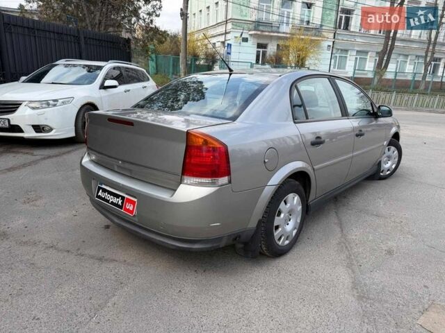 Серый Опель Вектра, объемом двигателя 1.8 л и пробегом 333 тыс. км за 3490 $, фото 5 на Automoto.ua