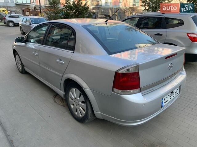 Серый Опель Вектра, объемом двигателя 2 л и пробегом 245 тыс. км за 2650 $, фото 5 на Automoto.ua