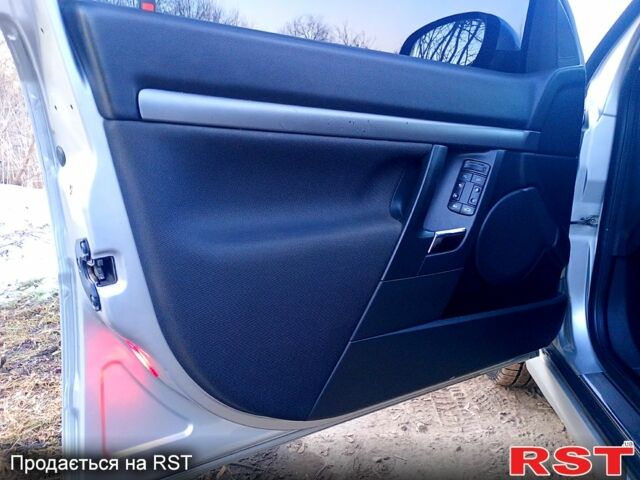 Сірий Опель Вектра, об'ємом двигуна 2 л та пробігом 322 тис. км за 5100 $, фото 10 на Automoto.ua