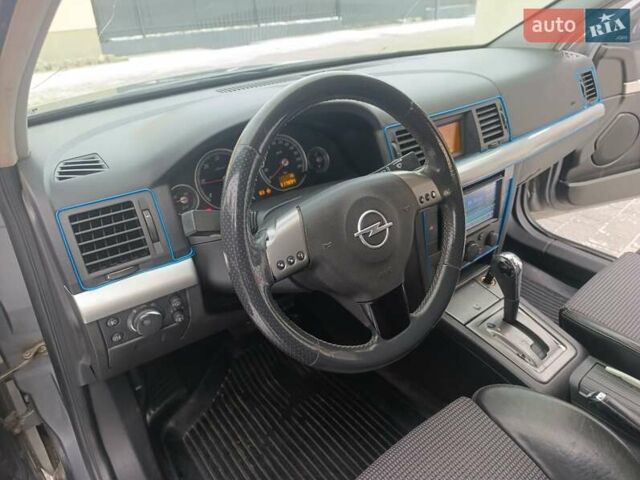 Сірий Опель Вектра, об'ємом двигуна 2.2 л та пробігом 318 тис. км за 4200 $, фото 44 на Automoto.ua