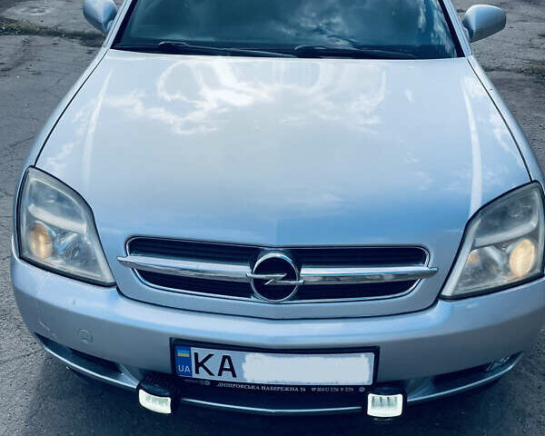 Сірий Опель Вектра, об'ємом двигуна 2.2 л та пробігом 300 тис. км за 3900 $, фото 3 на Automoto.ua