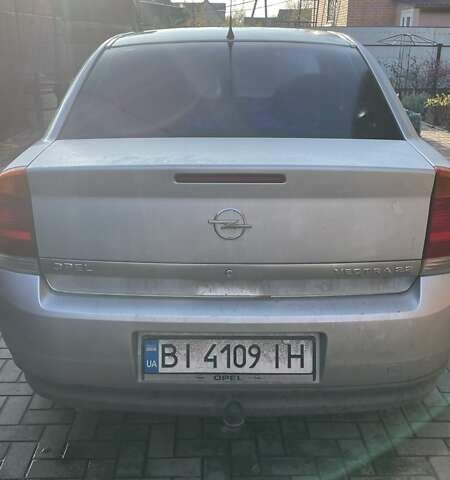 Сірий Опель Вектра, об'ємом двигуна 2.2 л та пробігом 296 тис. км за 3800 $, фото 3 на Automoto.ua