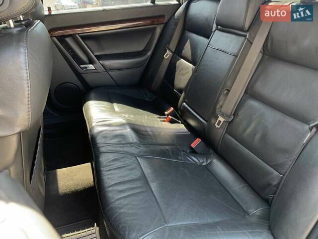 Серый Опель Вектра, объемом двигателя 2.2 л и пробегом 254 тыс. км за 3850 $, фото 7 на Automoto.ua