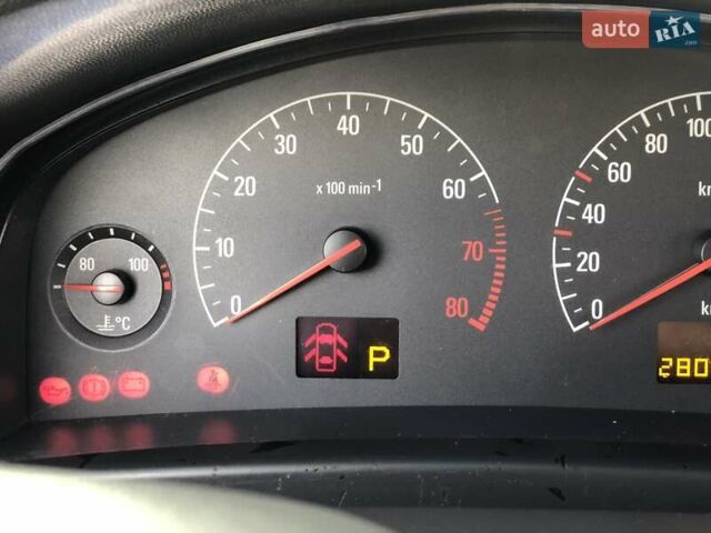 Серый Опель Вектра, объемом двигателя 2.2 л и пробегом 280 тыс. км за 3899 $, фото 18 на Automoto.ua