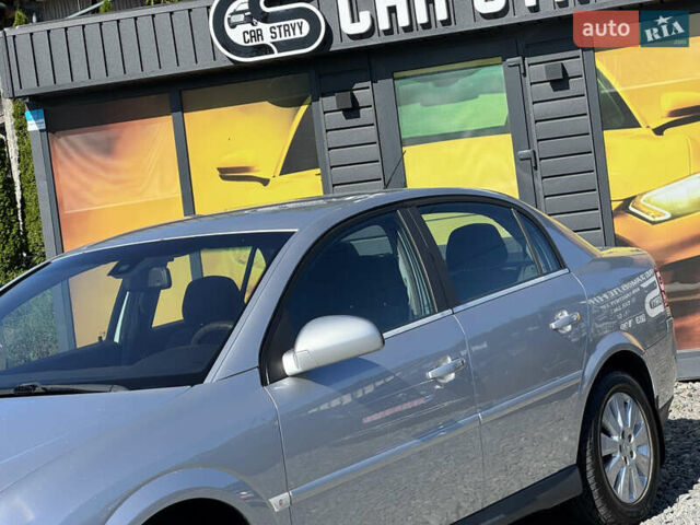 Опель Вектра 2003 в Стрые на Automoto.ua Серый Опель Вектра, объемом двигателя 2.2 л и пробегом 251 тыс. км за 4300 $, фото 7 на Automoto.ua