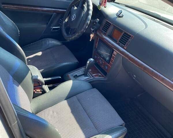 Сірий Опель Вектра, об'ємом двигуна 2.2 л та пробігом 270 тис. км за 4500 $, фото 14 на Automoto.ua