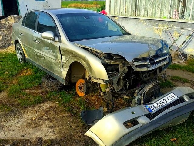 Сірий Опель Вектра, об'ємом двигуна 2.2 л та пробігом 380 тис. км за 1200 $, фото 3 на Automoto.ua