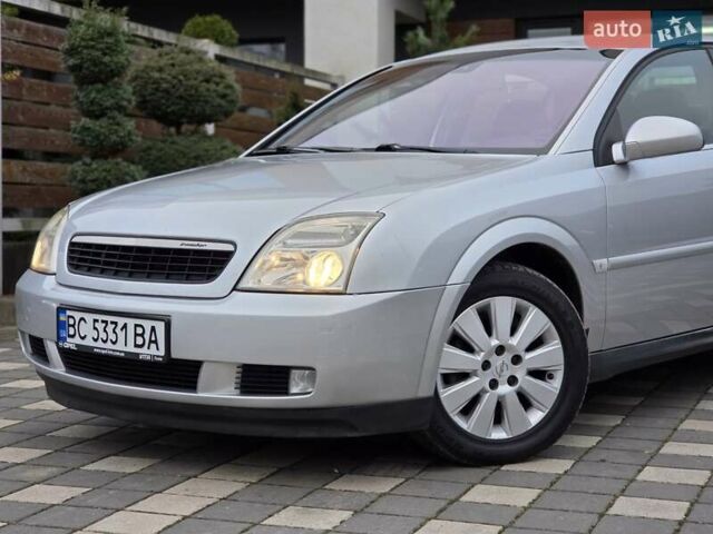 Серый Опель Вектра, объемом двигателя 2.2 л и пробегом 252 тыс. км за 4500 $, фото 10 на Automoto.ua