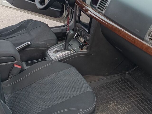 Серый Опель Вектра, объемом двигателя 2.2 л и пробегом 246 тыс. км за 3800 $, фото 7 на Automoto.ua