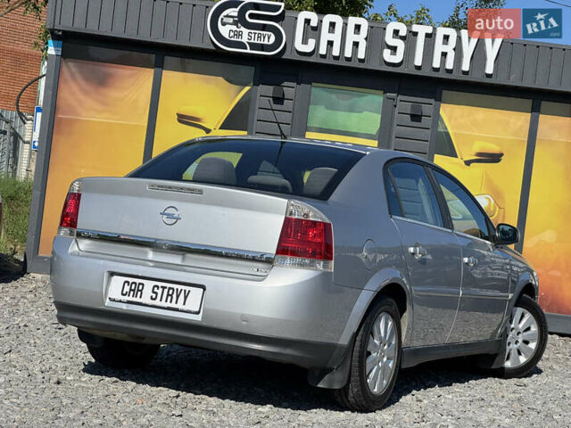 Опель Вектра 2003 в Стрые на Automoto.ua Серый Опель Вектра, объемом двигателя 2.2 л и пробегом 251 тыс. км за 4300 $, фото 23 на Automoto.ua