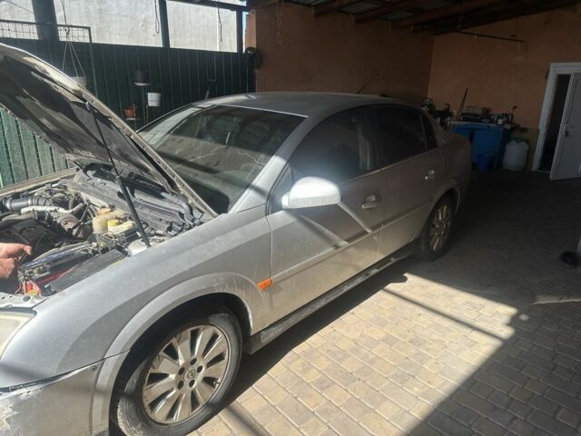 Серый Опель Вектра, объемом двигателя 2.2 л и пробегом 300 тыс. км за 860 $, фото 6 на Automoto.ua