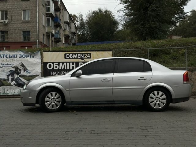 Серый Опель Вектра, объемом двигателя 1.8 л и пробегом 237 тыс. км за 3500 $, фото 7 на Automoto.ua